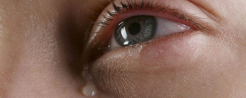 larmoiement chronique des yeux chirurgien ophtalmologue specialiste voies lacrymales centre ophtalmologiste ophtalmologie paris est larmoiement chronique des yeux chirurgien ophtalmologue specialiste voies lacrymales centre ophtalmologiste ophtalmologie paris est