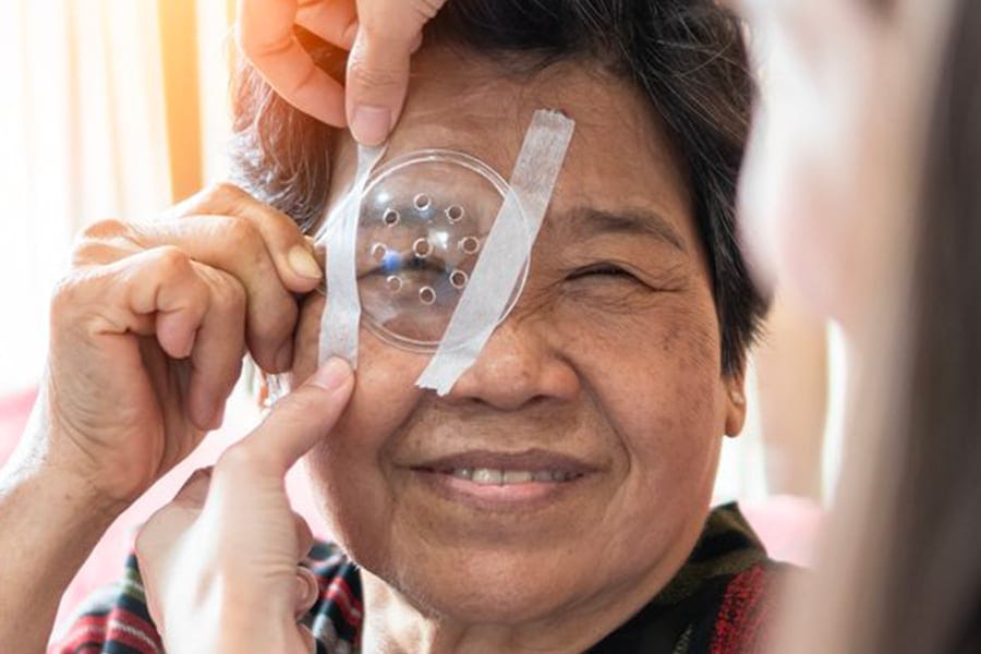 operation de la cataracte deroulement chirurgien ophtalmologue specialiste cataracte centre ophtalmologiste ophtalmologie paris est operation de la cataracte deroulement chirurgien ophtalmologue specialiste cataracte centre ophtalmologiste ophtalmologie paris est